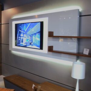 Panel wiszący TV